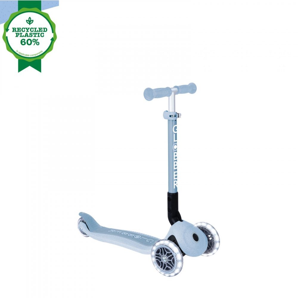 Globber Trotineta Junior ECO Albastru pliabila ghidon din aluminiu reglabil roti cu Led greutate admisa 50 kg