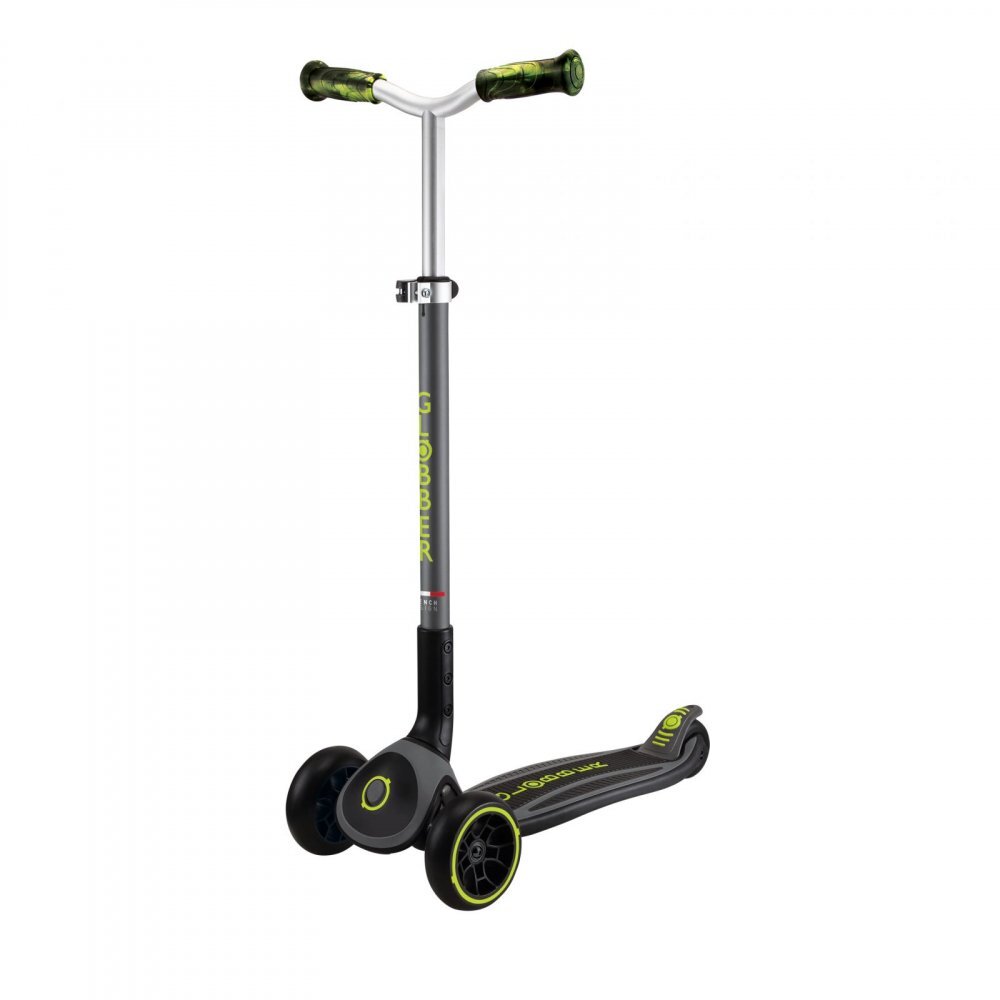 Globber Trotineta pliabila Master Prime verde ghidon reglabil platforma antialunecare greutate admisa 50 kg