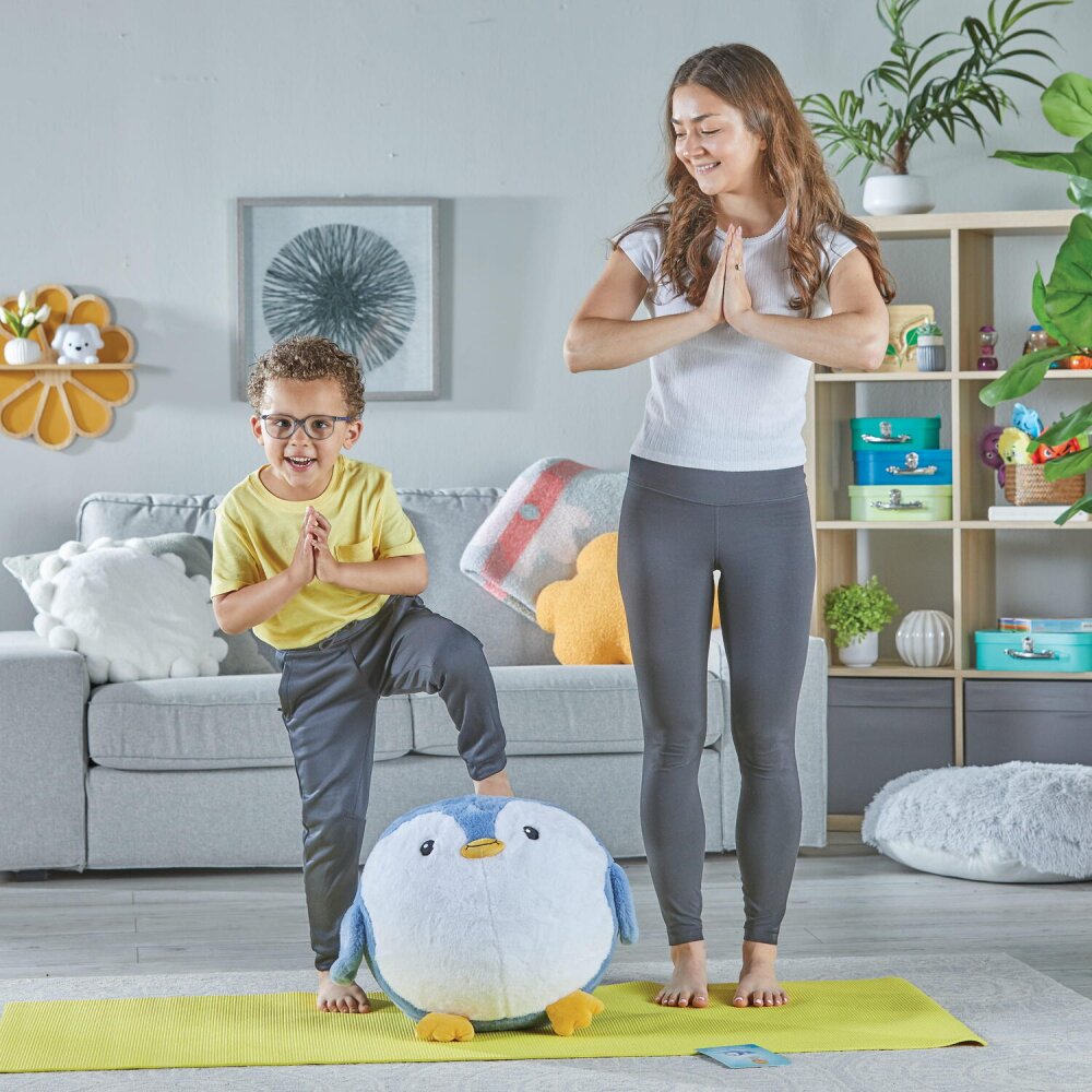 Hand2Mind Minge de plus Yoga BubblePlush Pinguin