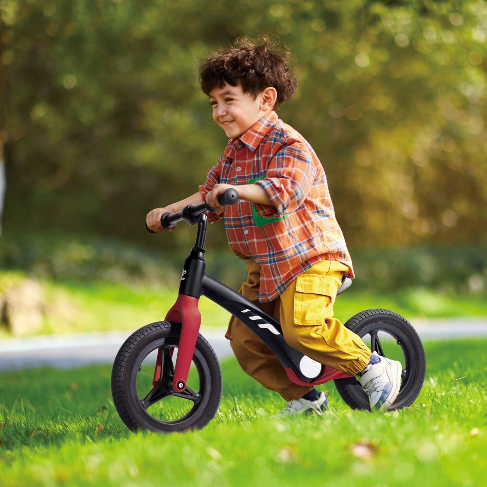 HAPE Bicicleta de echilibru pentru copii rosie
