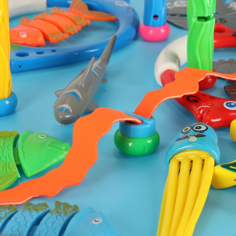 Ikonka Set 27 jucarii de inot pentru copii Water World design atractiv culori veselr si forme marine in saculet de depozitare