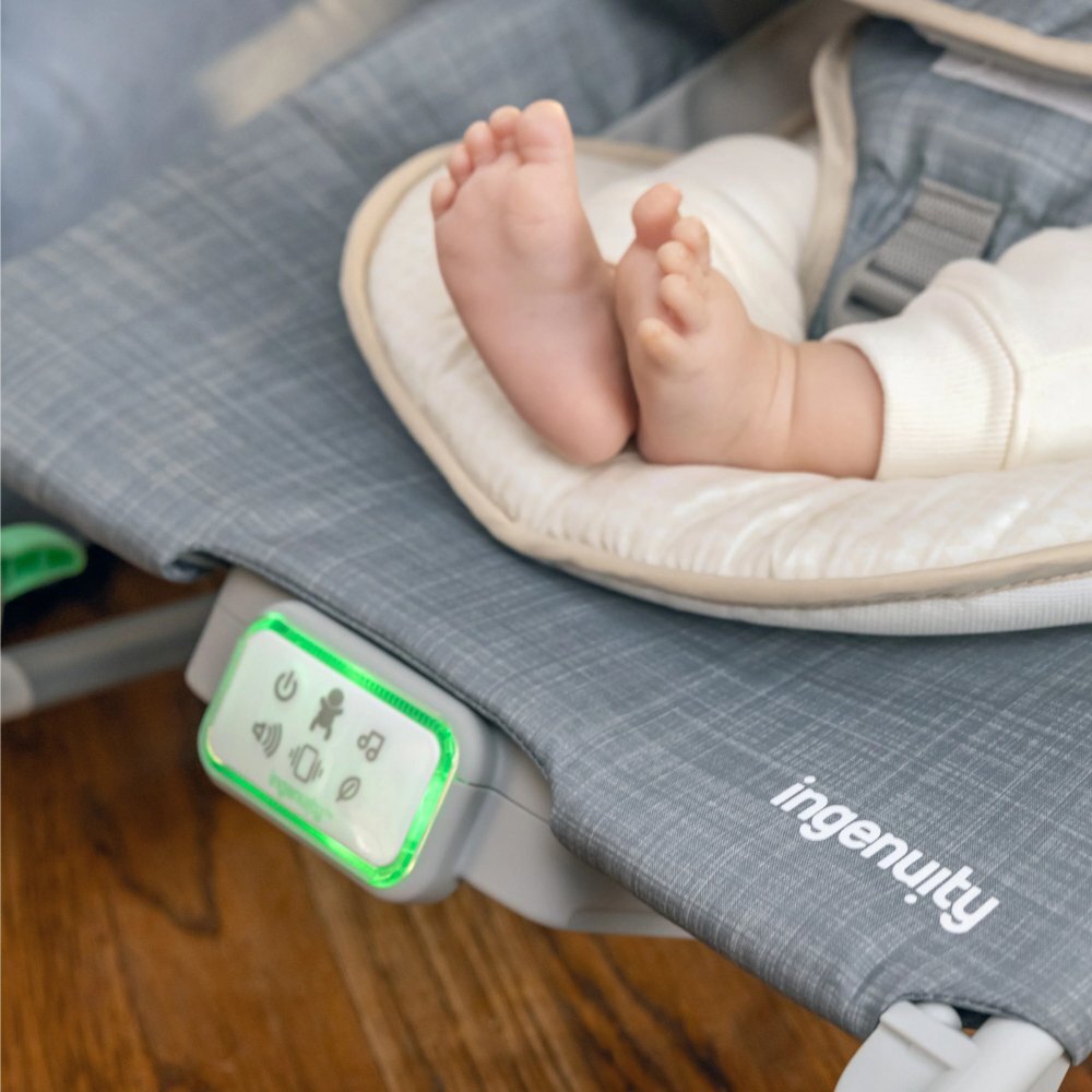 InGenuity Balansoar cu functie de masaj Happy Belly Rock to Bounce Parker