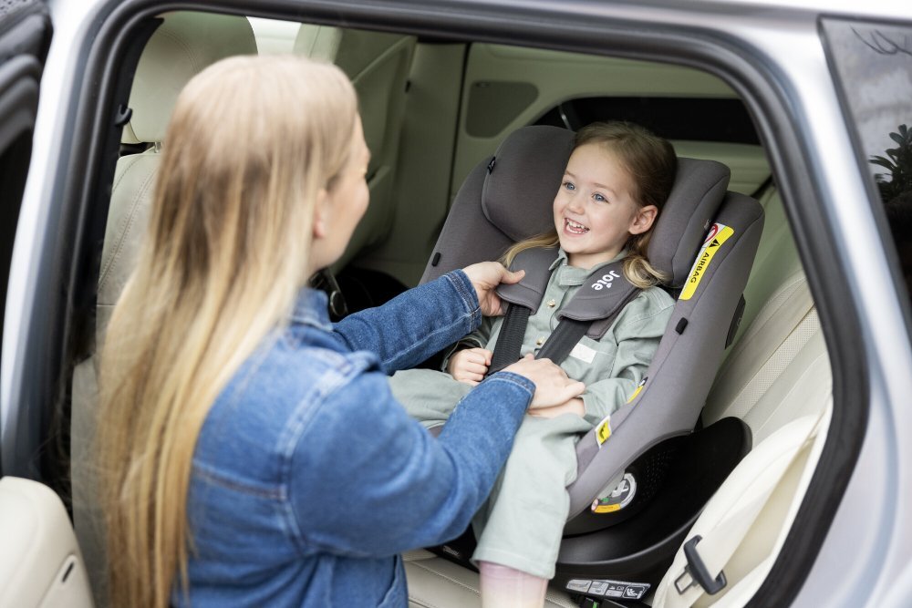 JOIE Scaun auto i-Pivot 360 Oak 40-105 cm certificat R129 si testat ADAC