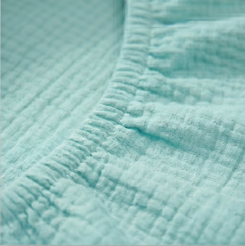 Kerstin Cearceaf cu banda elastica pentru landoucarucior si cosulet copii Premium Muslin Mint realizat din muselina bumbac 100 dimensiune 80 x 38 cm