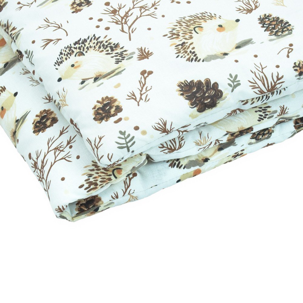 Kerstin Protectie laterala pentru patut copii Hedgehog 180 x 30 cm cu doua fete suprafata din bumbac 100 prindere cu panglici