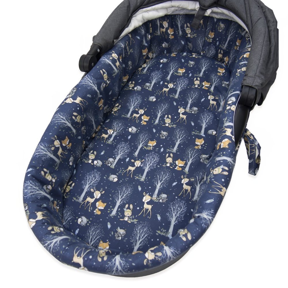 Kerstin Set insertie textila pentru landoucosulet copii Forest cearsaf cu elastic asortat 80x38 cm realizate din bumbac 100
