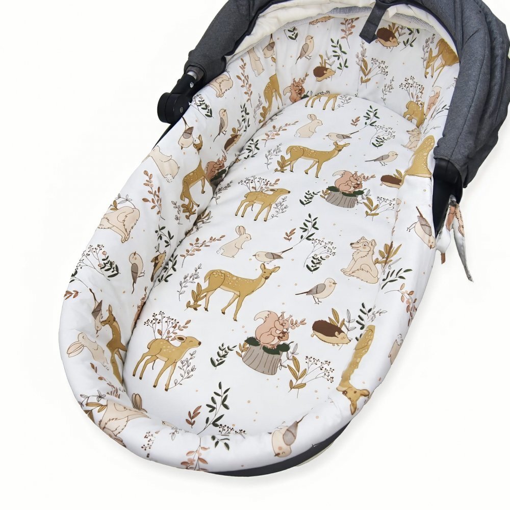 Kerstin Set insertie textila pentru landoucosulet copii Forest Friends cearsaf cu elastic asortat 80x38 cm realizate din bumbac 100