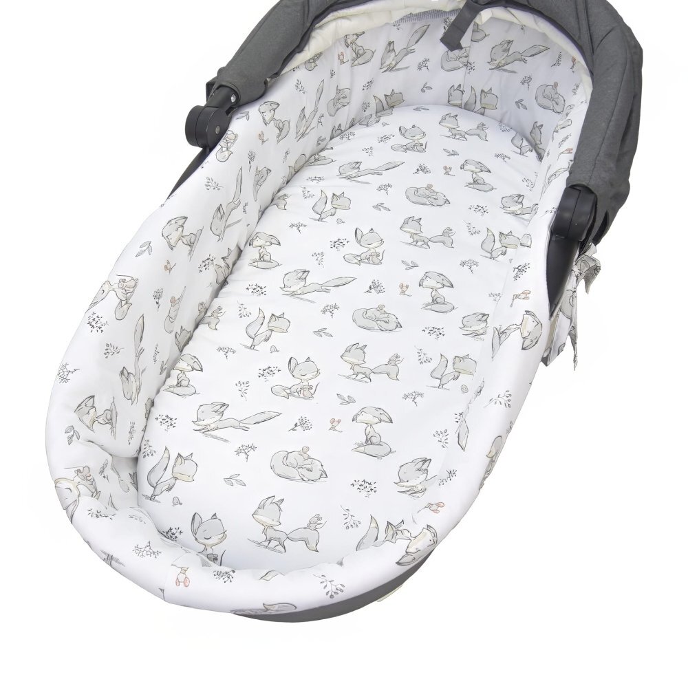 Kerstin Set insertie textila pentru landoucosulet copii Foxy Grey cearsaf cu elastic asortat 80x38 cm realizate din bumbac 100