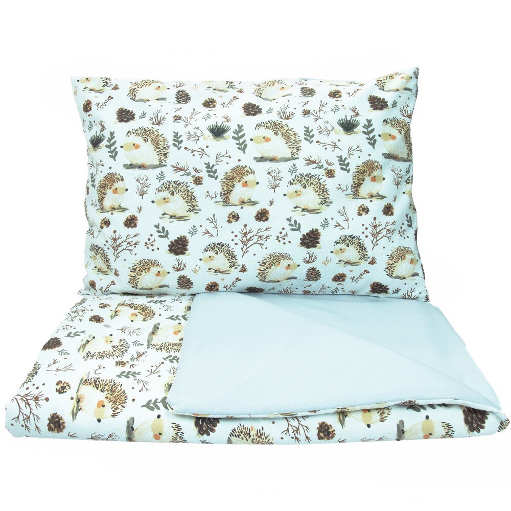 Kerstin Set lenjerie 2 piese pentru patut copii Hedgehog husa pilota 120x90 si fata perna 40x60 cm design versatil cu doua fete tesatura moale inchidere cu fermoar