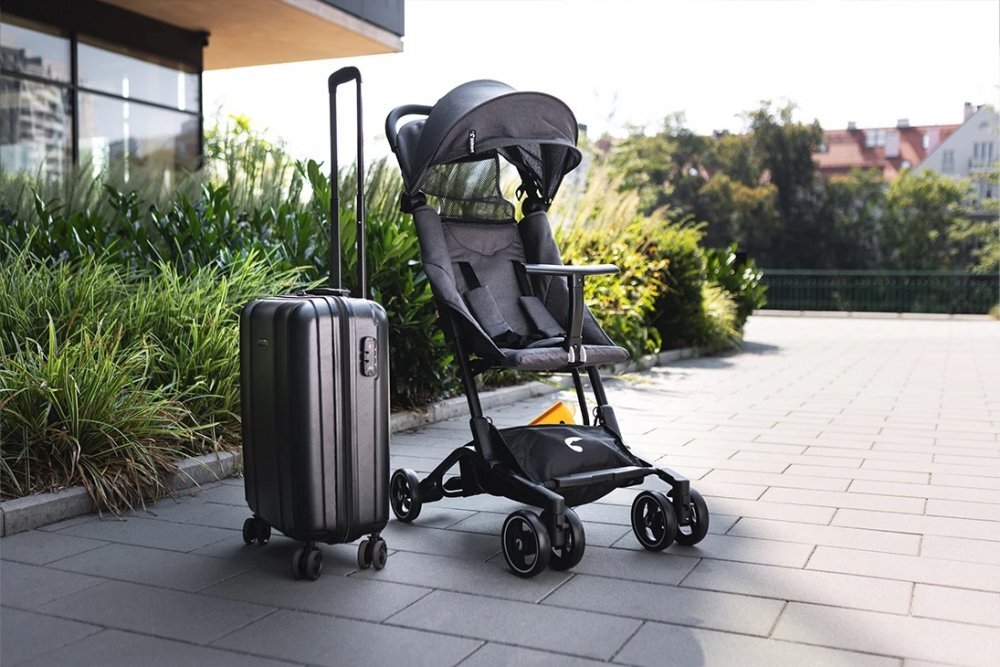 Kidnort Carucior sport pentru copii Snopetrel Grey ultracompact pentru avion cu roti moi din EVA cu geanta de transport husa de picioare si accesorii incluse pana la 22 kg