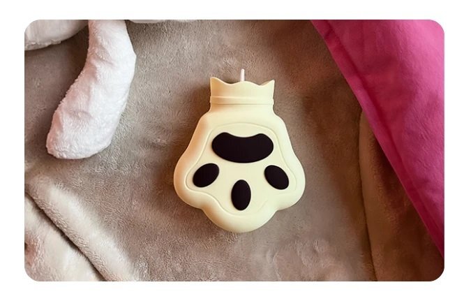 Kidnort Incalzitor tip Sticluta calda din silicon 420 ml Retter Mjolk Bej Paw