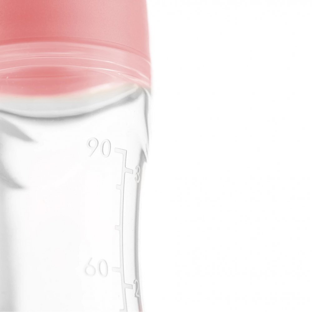 Kidnort Lingurita pentru copii din silicon cu rezervor gradat 90 ml si ventuza de prindere Retter Sommar Hjarta Pink