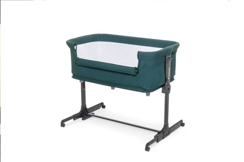 Kidnort Patut multifunctonal tip co-sleeper si tarc de joaca pentru copii cu leganare intrare laterala Snackskal Green greutate articol 8.7 kg