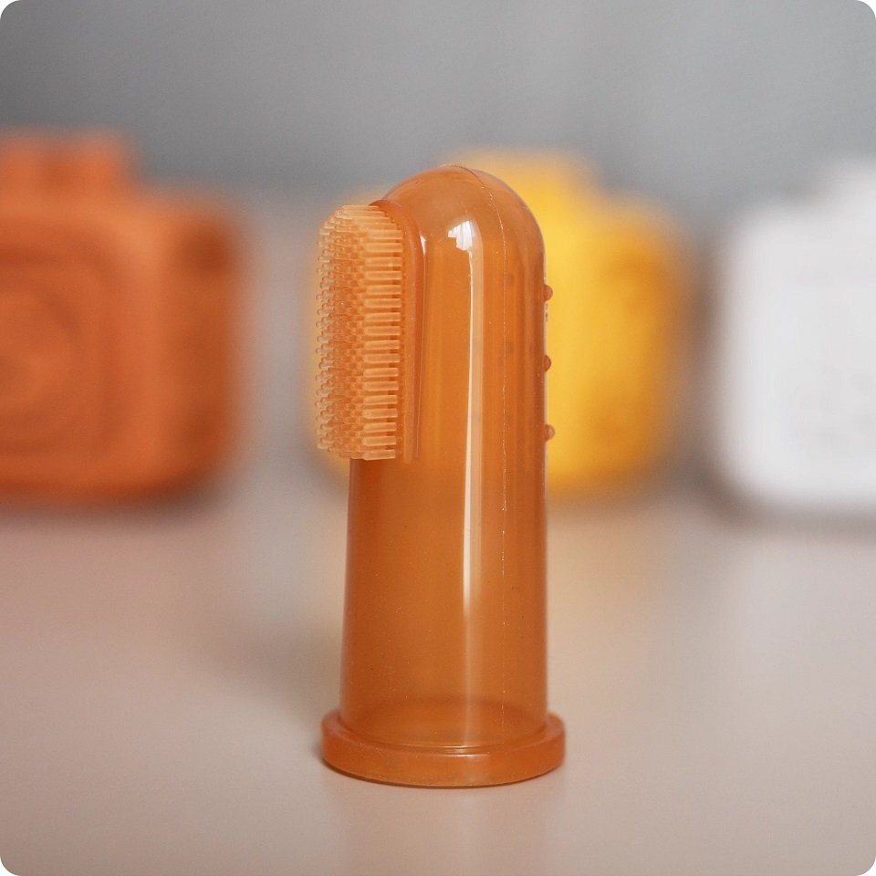 Kidnort Periuta de dinti Blomka sterilizabila din silicon medical moale si flexibil dimensiune universala