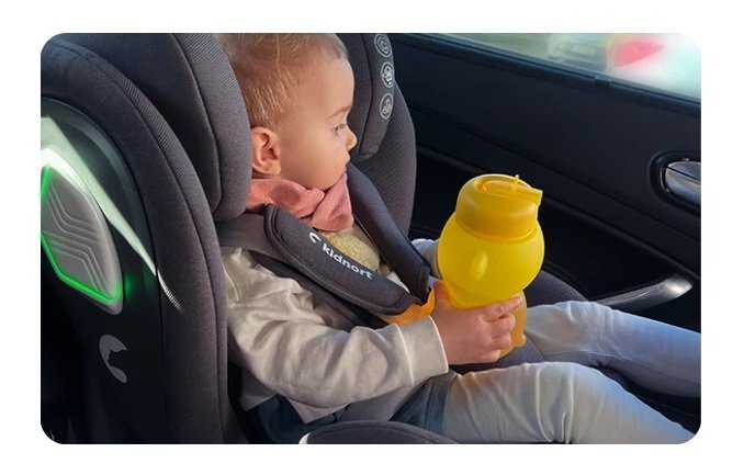 Kidnort Sticla de apa din silicon cu pai retractabil 600 ml Retter Gladje YellowOrange