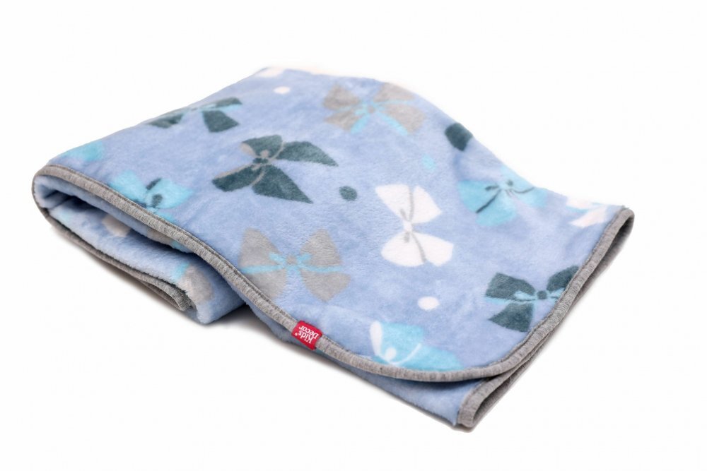 Kids Decor Paturica pufoasa de plus 2 fete bleu cu fundite si gri cu buline 75x75 cm
