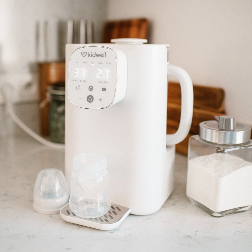 Kidwell Espressor pentru prepararea laptelui praf Piim white cu dozare automata