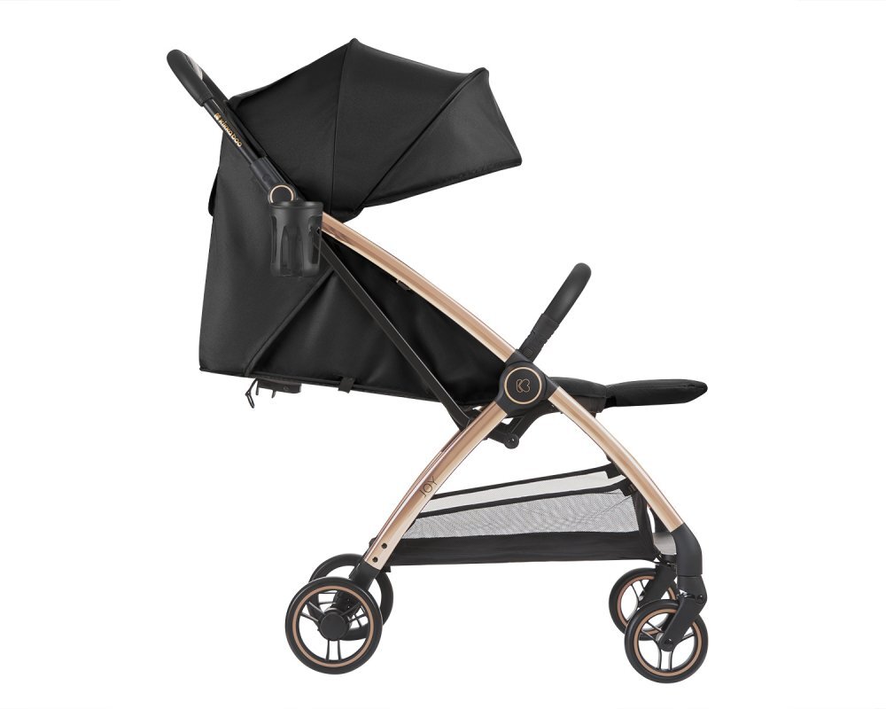KikkaBoo Carucior sport pentru copii Joy BlackCadru din aluminiuSistem automat de pliere One TouchRoti pivotante cu suspensiiSpatar si suport picioare reglabileCapotinarecomandat de la nastere pana la 22kg