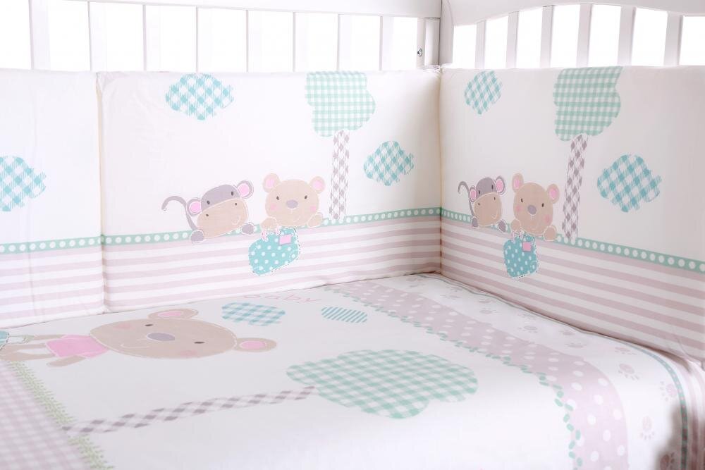 KikkaBoo Lenjerie patut cu 3 piese Fantasia EU 140x70cm din bumbac cu pilotahusa pilota si aparatoare laterala pentru patut 210x35 cm