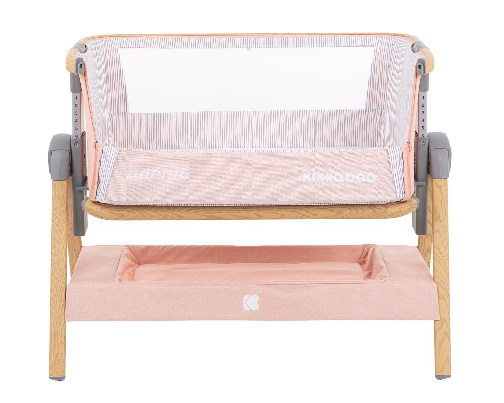 KikkaBoo Patut Co-Sleeper Nanna Pink Wood 2020 cu inaltime reglabila laterala culisanta roti husa detasabila si lavabila accesorii incluse