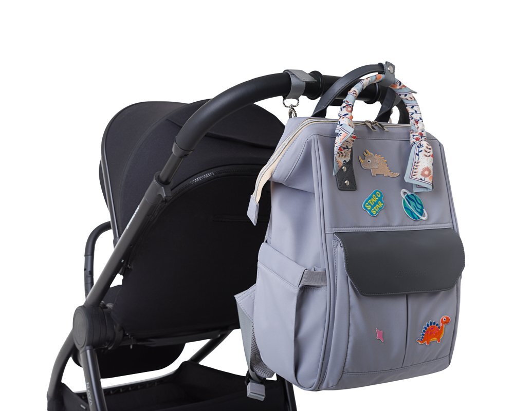 KikkaBoo Rucsac multifunctional pentru mamici Myla Grey cu ecusoane detasabile si accesorii colorate organizator pentru scutece si accesorii buzunare laterale curea reglabila2 compartimente termoizolante pentru biberoane