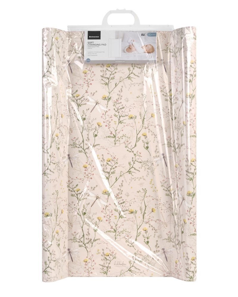 KikkaBoo Saltea infasat soft cu suprafata impermeabila 70x50cm Secret Garden Beigecuratare usoaracontur lateral inalt pentru siguranta suplimentara