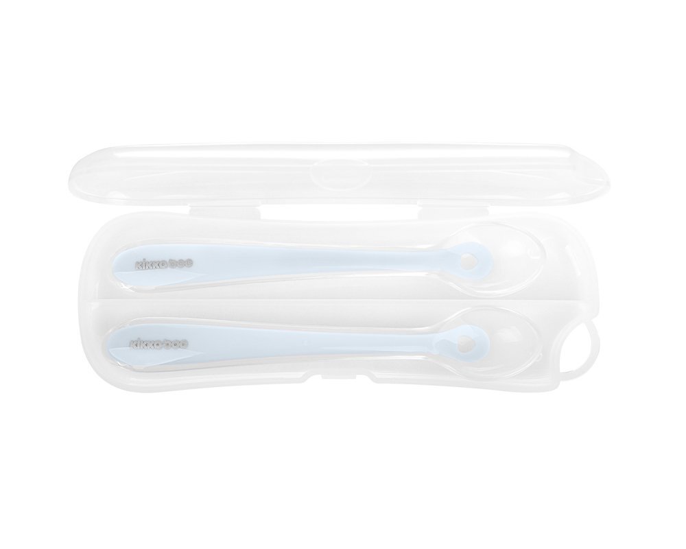 KikkaBoo Set 2 lingurite din silicon pentru copii Blue in cutiuta depozitareRecomandata de la 4 luniFara BPATextura extrem de moale