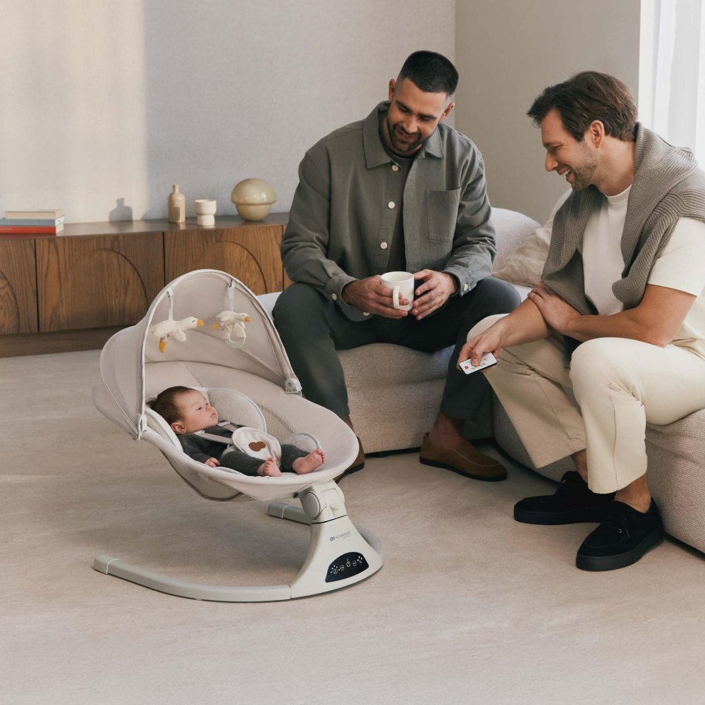 KINDERKRAFT Baloansoar electric pentru copii Tulsy Beige cu telecomanda reglare spatar plasa de tantari jucarii functii Bluetooth si USB