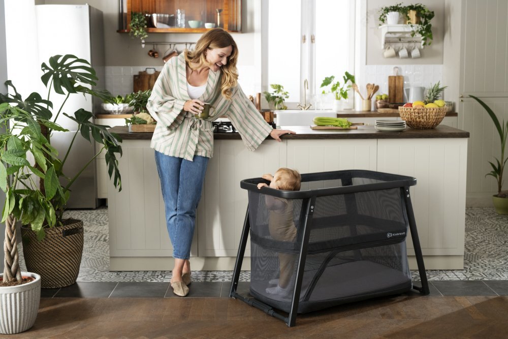 KINDERKRAFT Patut de calatorie 4 in 1 Sofi Plus grey pliabil multifunctional cu accesorii incluse