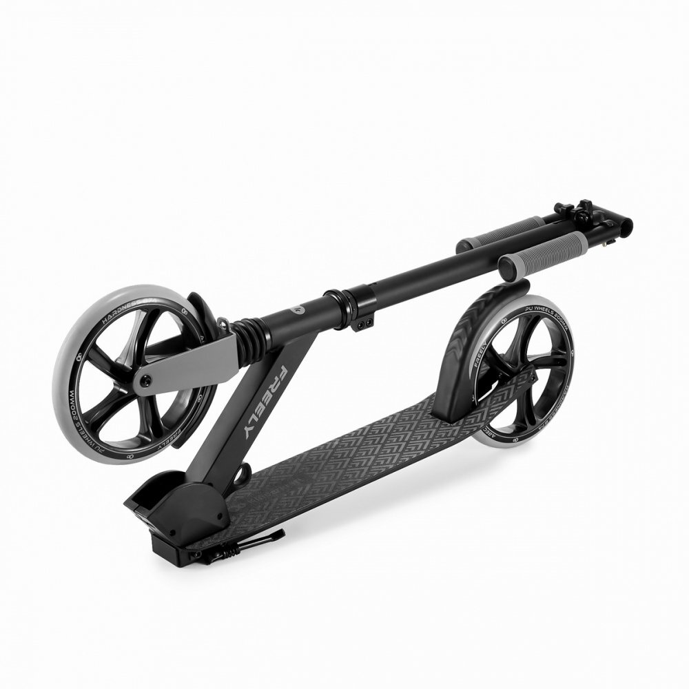 KINDERKRAFT Trotineta pliabila Freely Black cu ghidon reglabil cric greutate admisa 100 kg