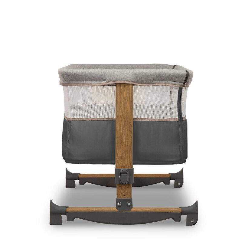 Lionelo Patut co-sleeper Leonie Grey Sand cu sistem de leganare setare unghiulara reglabil pe inaltime conform cu standardele europeane de securitate EN1130 si EN16890