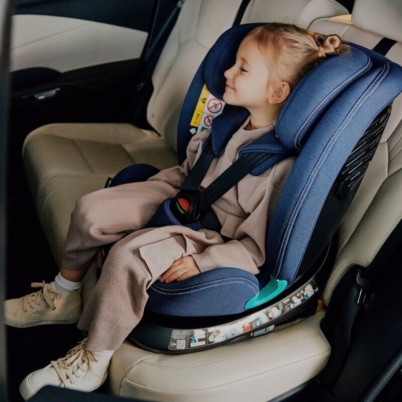 Lionelo Scaun auto cu isofix Bastiaan One i-Size 4 in 1 Albastru