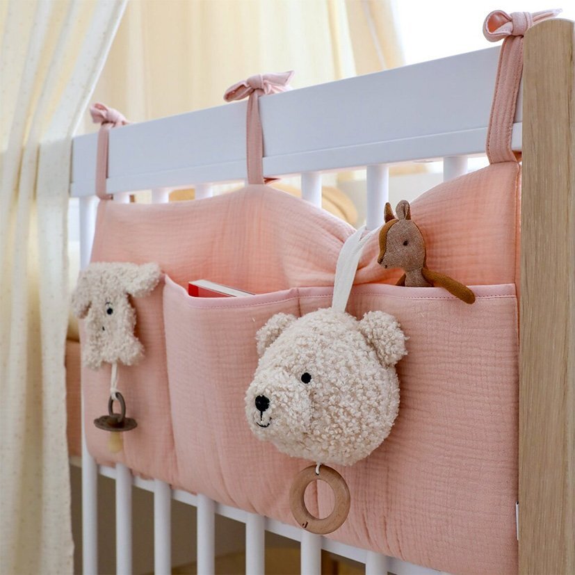 Little Amy Organizator suspendat din muselina pentru pat 60 x 30 cm Somon
