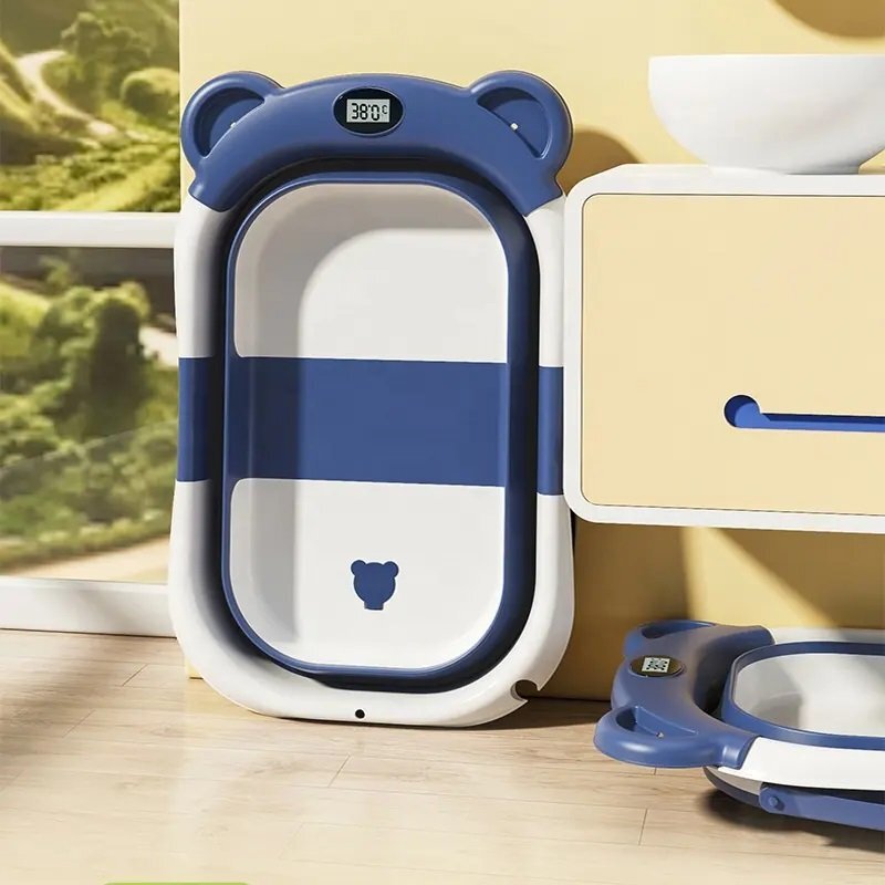 Little Mom Cadita bebelusi ultrapliabila Bear Blue cu pernuta moale detasabila termometru incorporat display digitalsuport cap de dus sistem de agatare dop pentru evacuarea apei material non-toxic