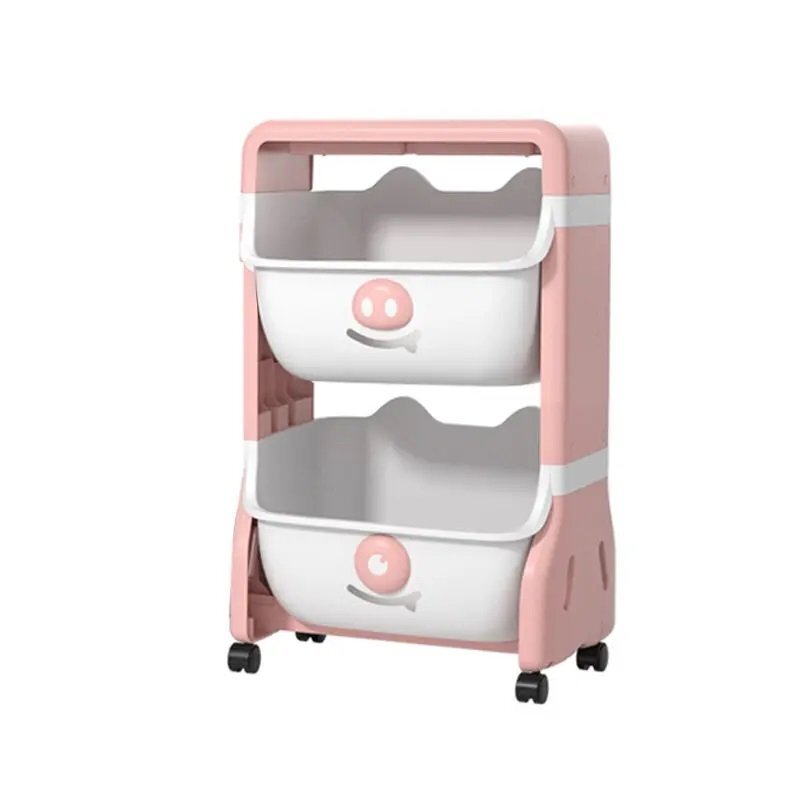 Little Mom Organizator pentru copii Piggy Pink cu 2 nivele echipat cu 2 cutii deschise prevazut cu roti dimensiuni 63x40x27 cm