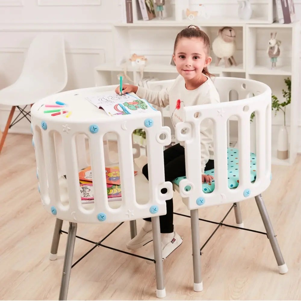 Little Mom Patut multifunctional pentru copii 3 in 1 Blue cu 3 configuratii distincte cadru din otel picioruse de balansare Roti aditionale Plasa de tantari si Salteluta cu fibra de cocos inclusa 92 x 55 x 79 cm