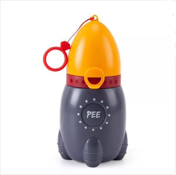Little Mom Pisoar pentru baieti Yellow Rocker portabil sistem anticurgere palnie detasabila capacitate 500 ml