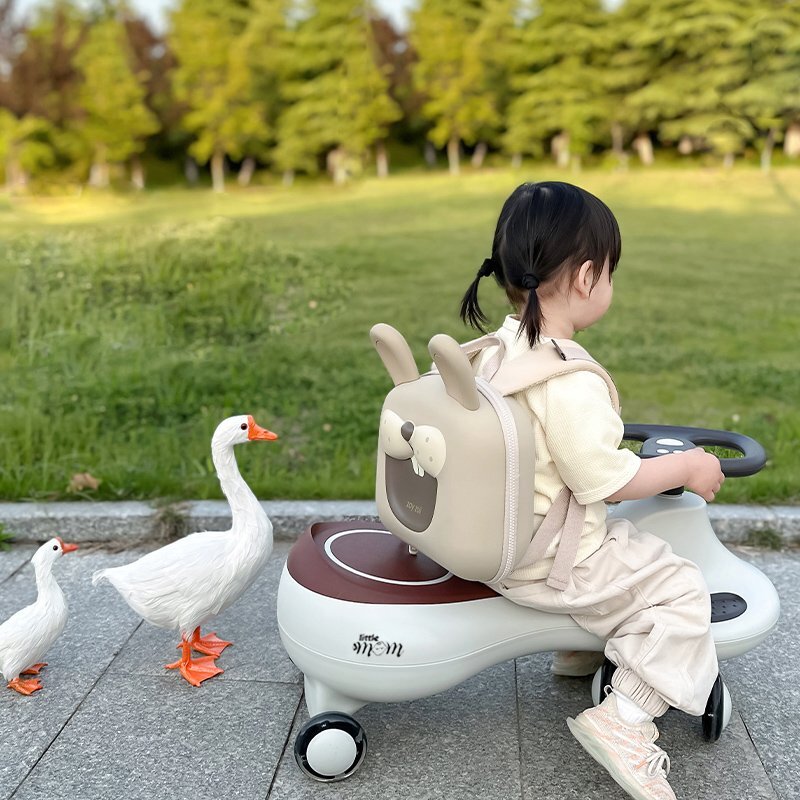 Little Mom PlasmaCar fara pedale Coffe cu sunete roti din polipropilen luminoase sezut ergonomic