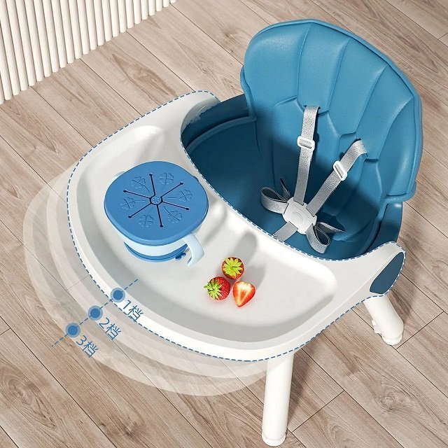 Little Mom Scaun de masa Blue 4in1 pentru copii multifunctional cu centura de siguranta tavita reglabila suport pentru picioare dimensiune 79 x 60 x 62 x 92 cm