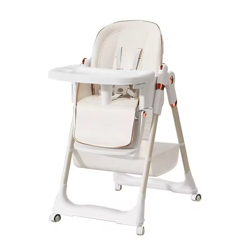 Little Mom Scaun de masa pentru copii White multifunctional 3 in 1 pliabil cu tavita dubla extensibila roti cu sistem de blocare cos pentru accesorii si husa detasabila dimensiune 71 x 48 x 89 cm