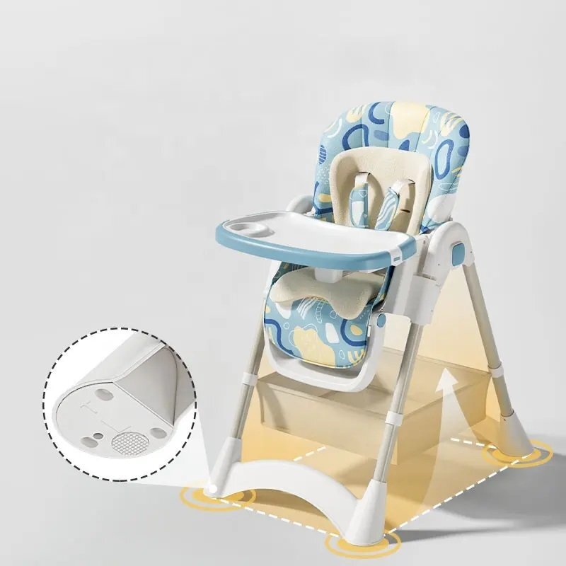 Little Mom Scaun de masa pliabil pentru bebelusi Grey cu reductor dublu varsta 6-36 luni spatar reglabil in 4 unghiuri distincte cu roti si cos pentru accesorii inaltime ajustabila centura de siguranta 5 Puncte