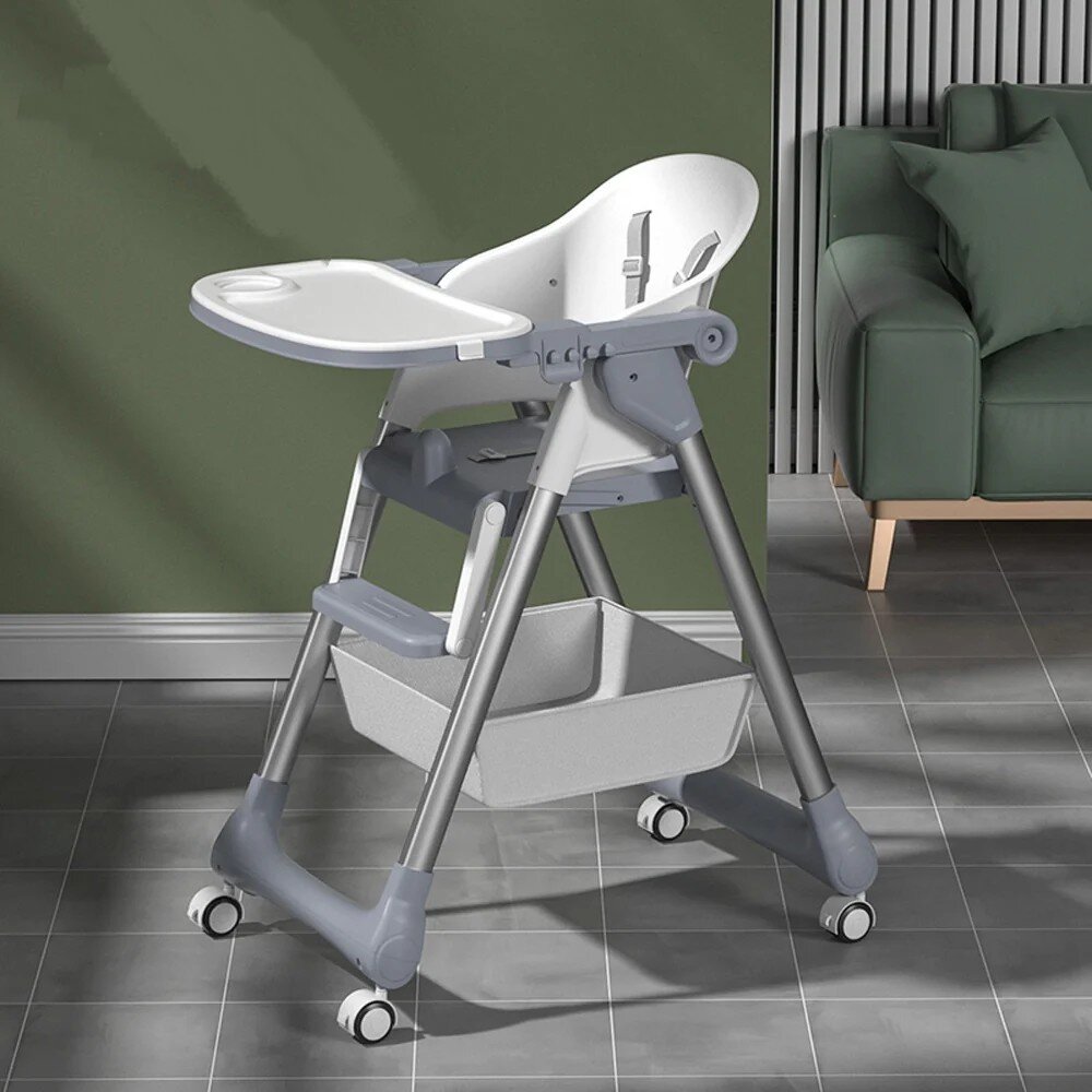 Little Mom Scaun de masa SmartFold Grey 2 in 1 cu roti pliabil cos pentru accesorii centura siguranta margini rotunjite suport picioare tava dubla