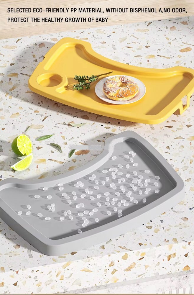 Little Mom Scaun de masa Yellow multifunctional cu roti detasabile cos pentru accesorii centura siguranta tava dubla reglabila husa detasabila margini rotunjite dimensiune 59x58x78cm