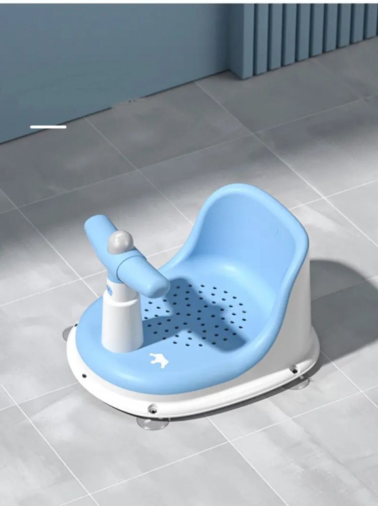 Little Mom Scaunel de baie pentru copii Baby Crown Blue design ergonomic cu spatar cu husa detasabila din cauciuc cu ghidon de sustinere si Claxon dimensiune 20 x 30 x 36 cm