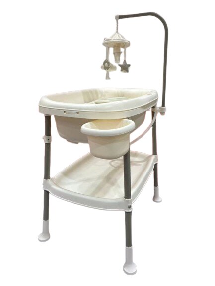 Little Mom Set de baie pentru bebelusi Beige cu masuta de infasat cadita cu termometru digital incorporat salteluta ergonomica si carusel cu jucarii suspendate inclus