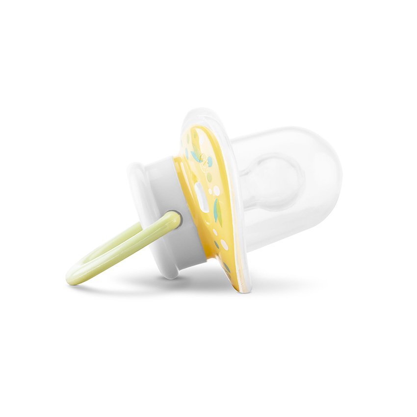 LORELLI Set 2 suzete din silicon moale cu capac si tetina rotunda 6 luni+ Yellow Green