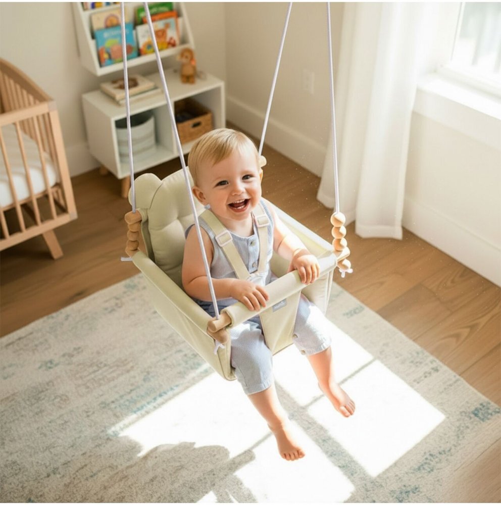 MalPlay Leagan suspendat pentru bebelusi Malo Beige cu pernute confortabile si centuri de siguranta din panza bumbac design versatil varsta 12-36 luni maxim 60 kg