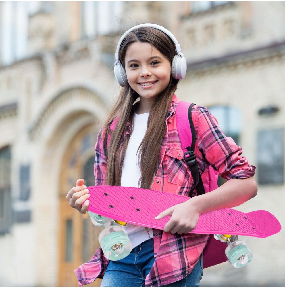 MalPlay Skateboard pentru copii Solid Pink dimensiune platforma 56 x 15 cm roti dotate cu LED-uri luminoase