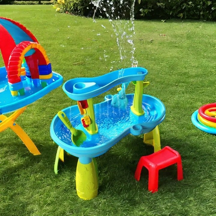 Matadi Masuta de joaca cu apa si nisip Play Time cu 18 accesorii inclusenivel cu efect de ploaieangrenaj mobil pentru efect cascadadimensiune 62x37x57 cm