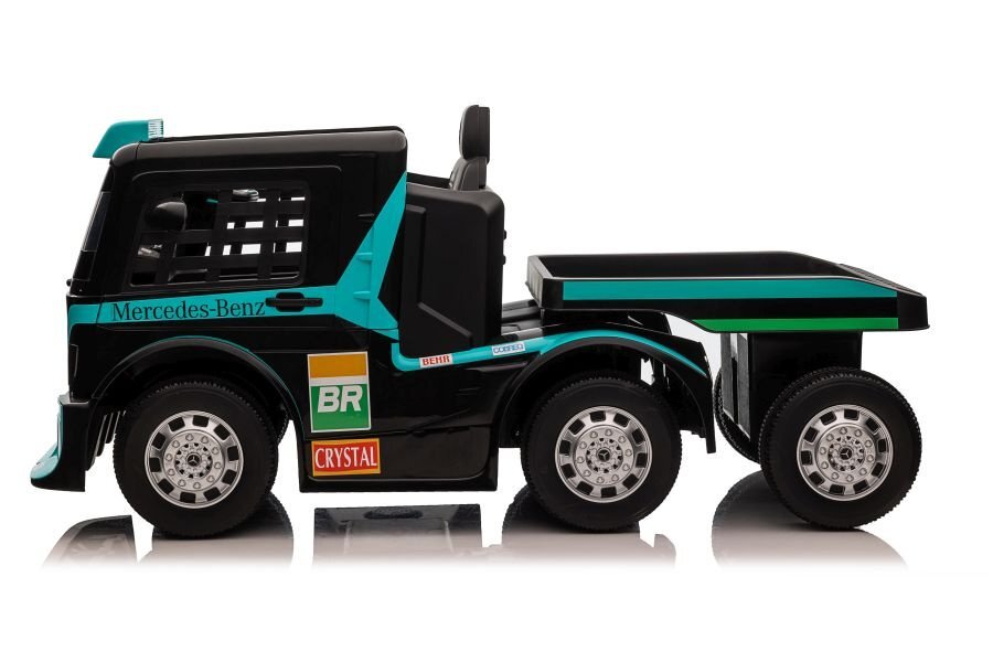 MERCEDES-BENZ Camion electric pentru copii Mercedes XMX622B Blue cu telecomanda 2.4G doua motoare de 45W baterie dubla de 12V7Ah afisaj LCD MP4 conectivitate Bluetooth port MP3 si USB dimensiune 143 x 72 x 67 cm